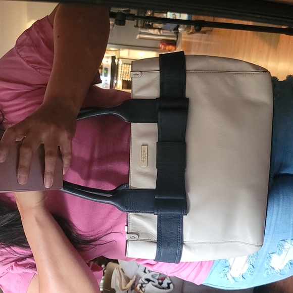 Kate Spade Bow purse - Picture 11 of 17